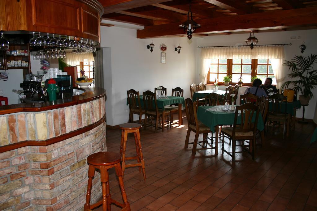 Kadarta Vendeglo Panzio Bed & Breakfast Veszprem Luaran gambar